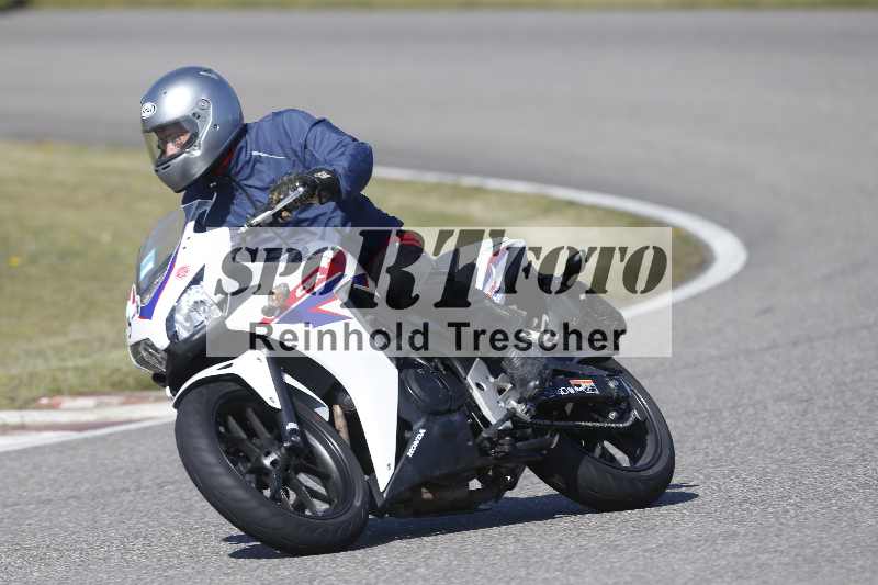 /01 02.04.2026 MAZ ADR/Gruppe rot/34